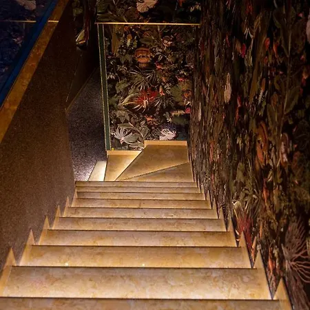 Madama Garden Retreat البندقية