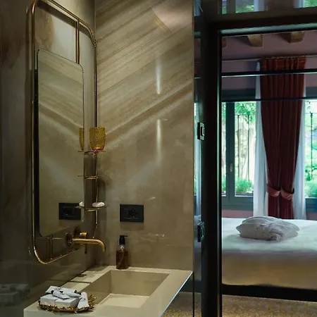 Otel Madama Garden Retreat 4*