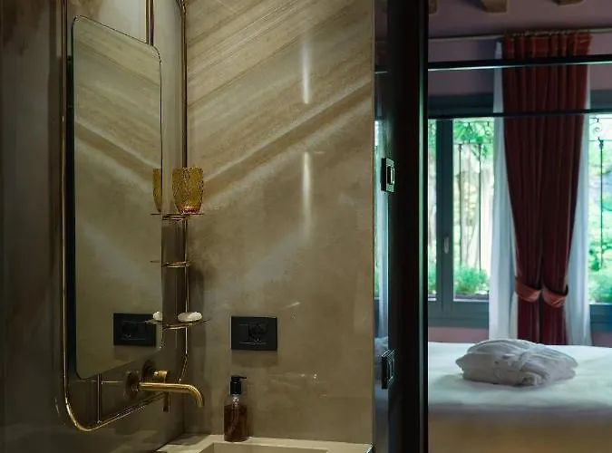 Hotel Madama Garden Retreat 4*