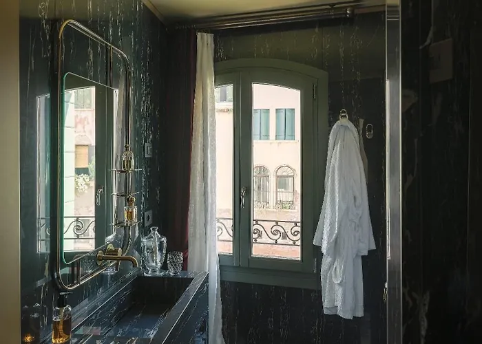 Madama Garden Retreat